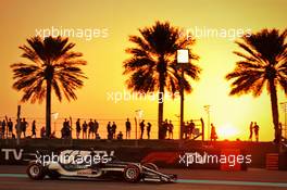 Yuki Tsunoda (JPN) AlphaTauri AT02. 10.12.2021. Formula 1 World Championship, Rd 22, Abu Dhabi Grand Prix, Yas Marina Circuit, Abu Dhabi, Practice Day.