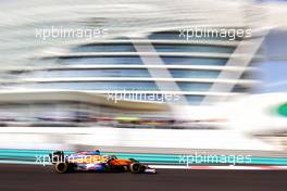 Daniel Ricciardo (AUS) McLaren MCL35M. 10.12.2021. Formula 1 World Championship, Rd 22, Abu Dhabi Grand Prix, Yas Marina Circuit, Abu Dhabi, Practice Day.