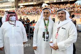 Crown Prince Shaikh Salman bin Isa Hamad Al Khalifa (BRN) on the grid. 12.12.2021. Formula 1 World Championship, Rd 22, Abu Dhabi Grand Prix, Yas Marina Circuit, Abu Dhabi, Race Day.