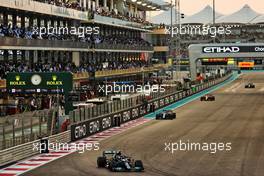 Valtteri Bottas (FIN) Mercedes AMG F1 W12. 12.12.2021. Formula 1 World Championship, Rd 22, Abu Dhabi Grand Prix, Yas Marina Circuit, Abu Dhabi, Race Day.