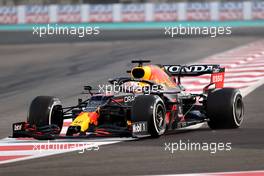 Max Verstappen (NLD), Red Bull Racing  12.12.2021. Formula 1 World Championship, Rd 22, Abu Dhabi Grand Prix, Yas Marina Circuit, Abu Dhabi, Race Day.