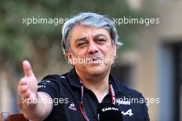 Luca de Meo (ITA) Groupe Renault Chief Executive Officer. 11.12.2021. Formula 1 World Championship, Rd 22, Abu Dhabi Grand Prix, Yas Marina Circuit, Abu Dhabi, Qualifying Day.