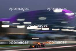 Max Verstappen (NLD), Red Bull Racing  11.12.2021. Formula 1 World Championship, Rd 22, Abu Dhabi Grand Prix, Yas Marina Circuit, Abu Dhabi, Qualifying Day.