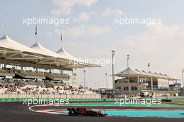 Carlos Sainz Jr (ESP) Ferrari SF-21. 11.12.2021. Formula 1 World Championship, Rd 22, Abu Dhabi Grand Prix, Yas Marina Circuit, Abu Dhabi, Qualifying Day.