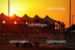 Valtteri Bottas (FIN) Mercedes AMG F1 W12. 11.12.2021. Formula 1 World Championship, Rd 22, Abu Dhabi Grand Prix, Yas Marina Circuit, Abu Dhabi, Qualifying Day.