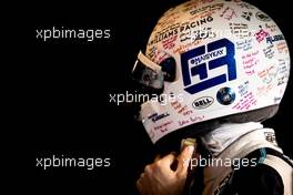 George Russell (GBR) Williams Racing. 11.12.2021. Formula 1 World Championship, Rd 22, Abu Dhabi Grand Prix, Yas Marina Circuit, Abu Dhabi, Qualifying Day.