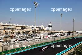 Nikita Mazepin (RUS) Haas F1 Team VF-21. 11.12.2021. Formula 1 World Championship, Rd 22, Abu Dhabi Grand Prix, Yas Marina Circuit, Abu Dhabi, Qualifying Day.