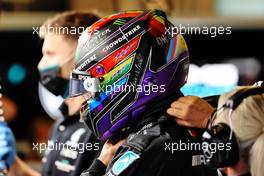 Lewis Hamilton (GBR) Mercedes AMG F1. 11.12.2021. Formula 1 World Championship, Rd 22, Abu Dhabi Grand Prix, Yas Marina Circuit, Abu Dhabi, Qualifying Day.