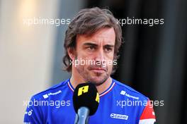 Fernando Alonso (ESP) Alpine F1 Team. 09.12.2021. Formula 1 World Championship, Rd 22, Abu Dhabi Grand Prix, Yas Marina Circuit, Abu Dhabi, Preparation Day.