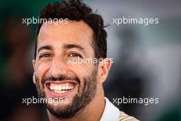 Daniel Ricciardo (AUS), McLaren F1 Team  09.12.2021. Formula 1 World Championship, Rd 22, Abu Dhabi Grand Prix, Yas Marina Circuit, Abu Dhabi, Preparation Day.