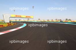 The new turn 9 circuit changes. 08.12.2021. Formula 1 World Championship, Rd 22, Abu Dhabi Grand Prix, Yas Marina Circuit, Abu Dhabi, Preparation Day.