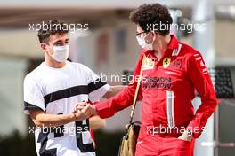 Charles Leclerc (FRA), Scuderia Ferrari and Mattia Binotto (ITA) Ferrari Team Principal  09.12.2021. Formula 1 World Championship, Rd 22, Abu Dhabi Grand Prix, Yas Marina Circuit, Abu Dhabi, Preparation Day.