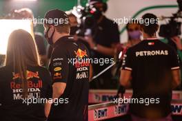 Max Verstappen (NLD), Red Bull Racing and Lewis Hamilton (GBR), Mercedes AMG F1   09.12.2021. Formula 1 World Championship, Rd 22, Abu Dhabi Grand Prix, Yas Marina Circuit, Abu Dhabi, Preparation Day.