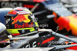 The helmet of Sergio Perez (MEX) Red Bull Racing at a team photograph. 09.12.2021. Formula 1 World Championship, Rd 22, Abu Dhabi Grand Prix, Yas Marina Circuit, Abu Dhabi, Preparation Day.