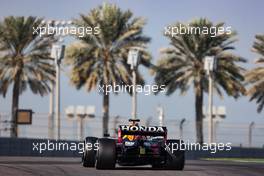 Sergio Perez (MEX), Red Bull Racing  15.12.2021. Formula 1 Testing, Yas Marina Circuit, Abu Dhabi, Wednesday.