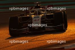 Mick Schumacher (GER), Haas F1 Team  14.12.2021. Formula 1 Testing, Yas Marina Circuit, Abu Dhabi, Tuesday.