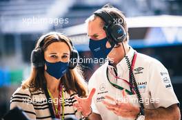 (L to R): Pippa Middleton (GBR) with James Matthews (GBR) Eden Rock Group CEO - Williams Racing Board Member. 22.10.2021. Formula 1 World Championship, Rd 17, United States Grand Prix, Austin, Texas, USA, Practice Day.