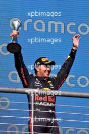 Sergio Perez (MEX) Red Bull Racing RB16B celebrates his third position on the podium. 24.10.2021. Formula 1 World Championship, Rd 17, United States Grand Prix, Austin, Texas, USA, Race Day.