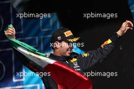 3rd place Sergio Perez (MEX) Red Bull Racing RB16B. 24.10.2021. Formula 1 World Championship, Rd 17, United States Grand Prix, Austin, Texas, USA, Race Day.