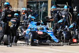 Fernando Alonso (ESP) Alpine F1 Team A521 makes a pit stop. 24.10.2021. Formula 1 World Championship, Rd 17, United States Grand Prix, Austin, Texas, USA, Race Day.