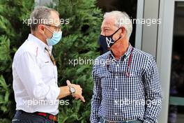 (L to R): Stefano Domenicali (ITA) Formula One President and CEO with Greg Maffei (USA) Liberty Media Corporation President and Chief Executive Officer. 23.10.2021. Formula 1 World Championship, Rd 17, United States Grand Prix, Austin, Texas, USA, Qualifying Day.