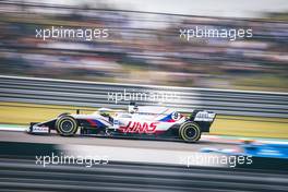 Mick Schumacher (GER) Haas VF-21. 23.10.2021. Formula 1 World Championship, Rd 17, United States Grand Prix, Austin, Texas, USA, Qualifying Day.