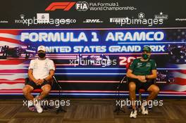 (L to R): Valtteri Bottas (FIN) Mercedes AMG F1 and Lance Stroll (CDN) Aston Martin F1 Team in the FIA Press Conference. 21.10.2021. Formula 1 World Championship, Rd 17, United States Grand Prix, Austin, Texas, USA, Preparation Day.
