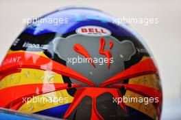 Fernando Alonso (ESP) Alpine F1 Team - helmet supporting those affected by the La Palma volcanic eruption. 21.10.2021. Formula 1 World Championship, Rd 17, United States Grand Prix, Austin, Texas, USA, Preparation Day.