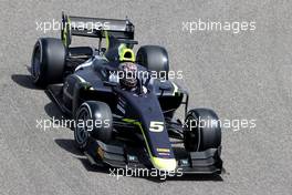 Daniel Ticktum (GBR), Carlin  26.03.2021. FIA Formula 2 Championship, Rd 1, Practice and Qualifying, Sakhir, Bahrain, Friday.
