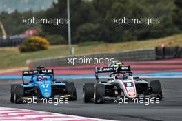 Alexander Smolyar (RUS) ART takes the lead on the final lap of the race from Victor Martins (FRA) MP Motorsport. 19.06.2021. FIA Formula 3 Championship, Rd 2, Sprint Race 1, Paul Ricard, France, Saturday.
