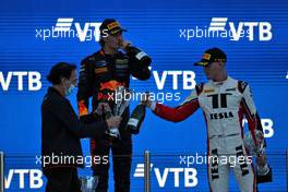 (L to R): Dennis Hauger (DEN) PREMA Racing and race winner Logan Sargeant (USA) Charouz Racing System celebrate on the podium. 25.09.2021. FIA Formula 3 Championship, Rd 7, Race 1, Sochi, Russia, Friday.