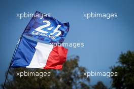 Circuit atmosphere - flags. 15.08.2021. FIA World Endurance Championship, Le Mans Test Day, Le Mans, France, Sunday.