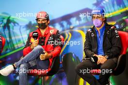 (L to R): Carlos Sainz Jr (ESP) Ferrari and Fernando Alonso (ESP) Alpine F1 Team in the FIA Press Conference. 08.04.2022. Formula 1 World Championship, Rd 3, Australian Grand Prix, Albert Park, Melbourne, Australia, Practice Day.