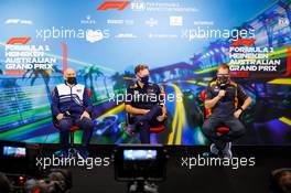 (L to R): Franz Tost (AUT) AlphaTauri Team Principal; Christian Horner (GBR) Red Bull Racing Team Principal; and Andreas Seidl, McLaren Managing Director, in the FIA Press Conference. 09.04.2022. Formula 1 World Championship, Rd 3, Australian Grand Prix, Albert Park, Melbourne, Australia, Qualifying Day.