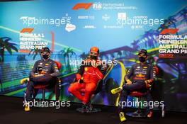 (L to R): Max Verstappen (NLD) Red Bull Racing; Charles Leclerc (MON) Ferrari; and Sergio Perez (MEX) Red Bull Racing, in the post qualifying FIA Press Conference. 09.04.2022. Formula 1 World Championship, Rd 3, Australian Grand Prix, Albert Park, Melbourne, Australia, Qualifying Day.