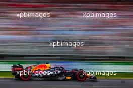Max Verstappen (NLD), Red Bull Racing  09.04.2022. Formula 1 World Championship, Rd 3, Australian Grand Prix, Albert Park, Melbourne, Australia, Qualifying Day.