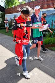 Carlos Sainz Jr (ESP) Ferrari. 09.04.2022. Formula 1 World Championship, Rd 3, Australian Grand Prix, Albert Park, Melbourne, Australia, Qualifying Day.