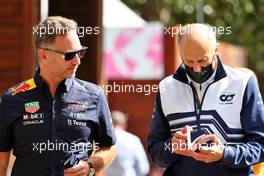 (L to R): Christian Horner (GBR) Red Bull Racing Team Principal and Franz Tost (AUT) AlphaTauri Team Principal. 09.04.2022. Formula 1 World Championship, Rd 3, Australian Grand Prix, Albert Park, Melbourne, Australia, Qualifying Day.