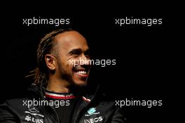 Lewis Hamilton (GBR) Mercedes AMG F1. 09.04.2022. Formula 1 World Championship, Rd 3, Australian Grand Prix, Albert Park, Melbourne, Australia, Qualifying Day.
