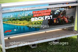 Circuit atmosphere - Welcome Back F1 Poster. 06.04.2022. Formula 1 World Championship, Rd 3, Australian Grand Prix, Albert Park, Melbourne, Australia, Preparation Day.