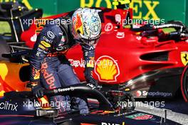 Max Verstappen (NLD) Red Bull Racing RB18 in qualifying parc ferme. 08.07.2022. Formula 1 World Championship, Rd 11, Austrian Grand Prix, Spielberg, Austria, Qualifying Day.