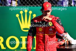 Carlos Sainz Jr (ESP) Ferrari in qualifying parc ferme. 08.07.2022. Formula 1 World Championship, Rd 11, Austrian Grand Prix, Spielberg, Austria, Qualifying Day.