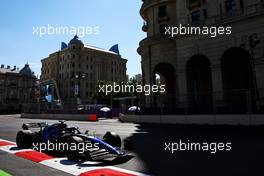 Alexander Albon (THA) Williams Racing FW44. 11.06.2022. Formula 1 World Championship, Rd 8, Azerbaijan Grand Prix, Baku Street Circuit, Azerbaijan, Qualifying Day.
