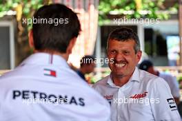 (L to R): Toto Wolff (GER) Mercedes AMG F1 Shareholder and Executive Director and Guenther Steiner (ITA) Haas F1 Team Prinicipal. 11.06.2022. Formula 1 World Championship, Rd 8, Azerbaijan Grand Prix, Baku Street Circuit, Azerbaijan, Qualifying Day.