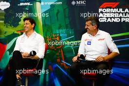 (L to R): Toto Wolff (GER) Mercedes AMG F1 Shareholder and Executive Director and Guenther Steiner (ITA) Haas F1 Team Prinicipal in the FIA Press Conference. 11.06.2022. Formula 1 World Championship, Rd 8, Azerbaijan Grand Prix, Baku Street Circuit, Azerbaijan, Qualifying Day.