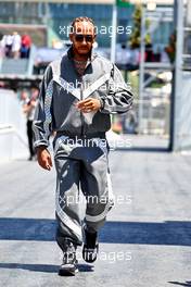 Lewis Hamilton (GBR) Mercedes AMG F1. 11.06.2022. Formula 1 World Championship, Rd 8, Azerbaijan Grand Prix, Baku Street Circuit, Azerbaijan, Qualifying Day.