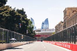 Circuit atmosphere. 09.06.2022. Formula 1 World Championship, Rd 8, Azerbaijan Grand Prix, Baku Street Circuit, Azerbaijan, Preparation Day.