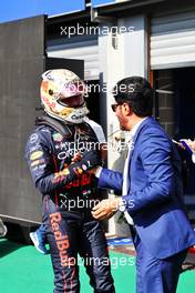 Race winner Max Verstappen (NLD) Red Bull Racing celebrates in parc ferme with Mohammed Bin Sulayem (UAE) FIA President. 28.08.2022. Formula 1 World Championship, Rd 14, Belgian Grand Prix, Spa Francorchamps, Belgium, Race Day.