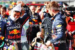 Race winner Max Verstappen (NLD) Red Bull Racing (Right) in parc ferme with team mate Sergio Perez (MEX) Red Bull Racing. 28.08.2022. Formula 1 World Championship, Rd 14, Belgian Grand Prix, Spa Francorchamps, Belgium, Race Day.