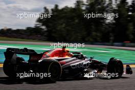 Sergio Perez (MEX) Red Bull Racing RB18. 28.08.2022. Formula 1 World Championship, Rd 14, Belgian Grand Prix, Spa Francorchamps, Belgium, Race Day.